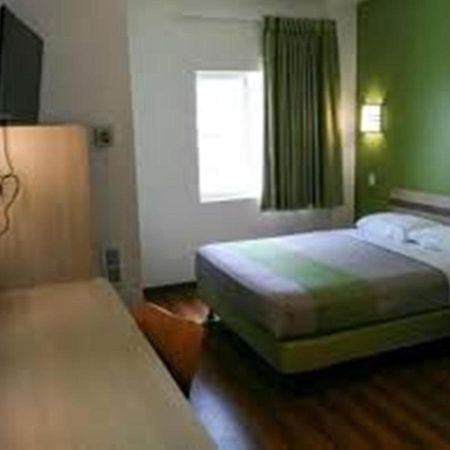 Motel 6-Brownsville, Tx North ภายนอก รูปภาพ