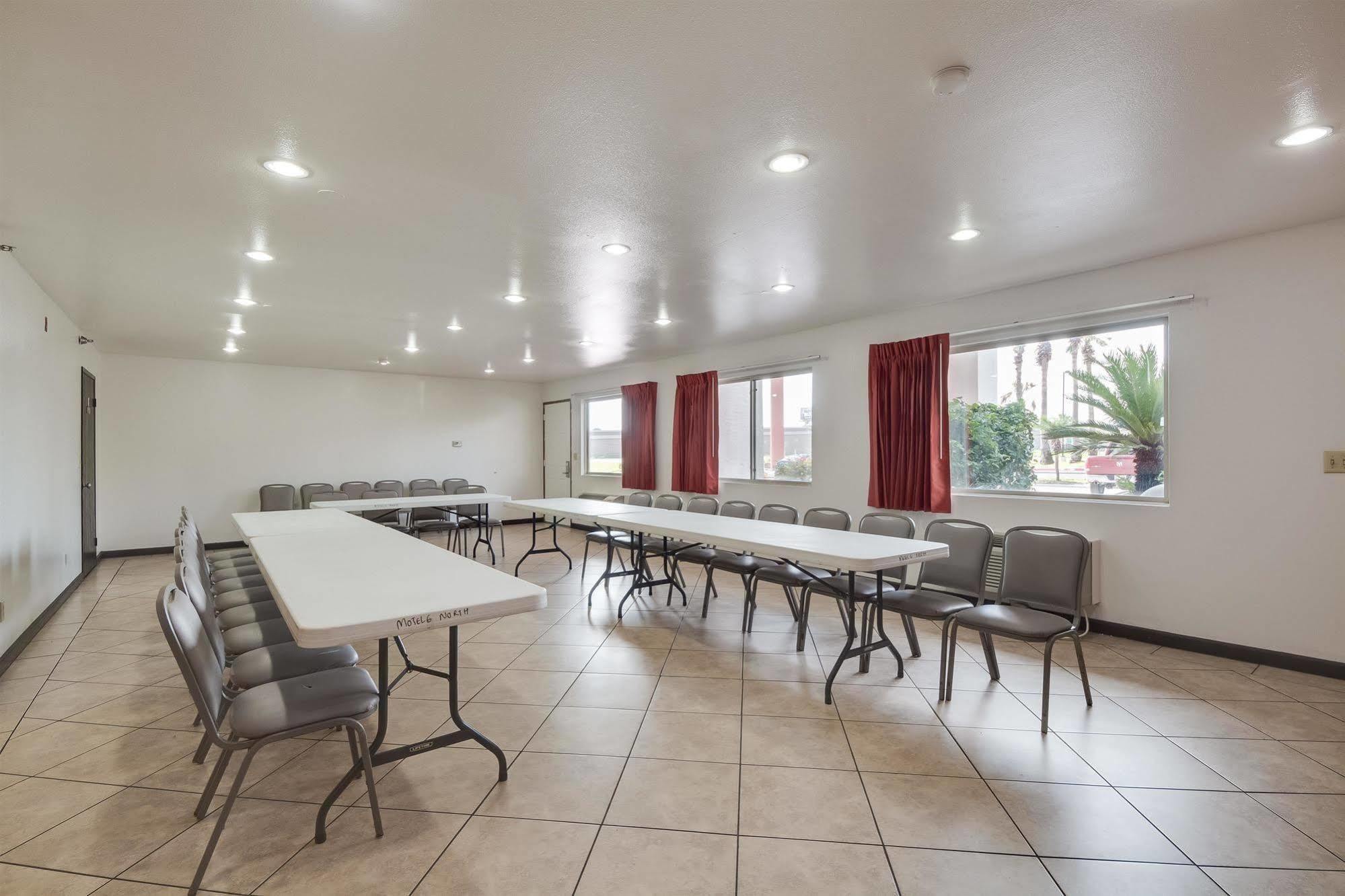 Motel 6-Brownsville, Tx North ภายนอก รูปภาพ