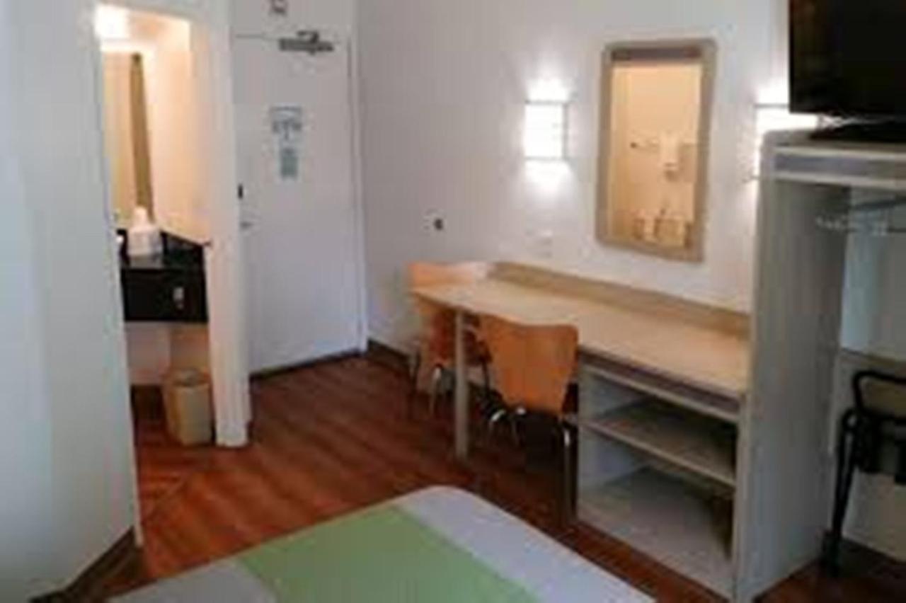 Motel 6-Brownsville, Tx North ภายนอก รูปภาพ
