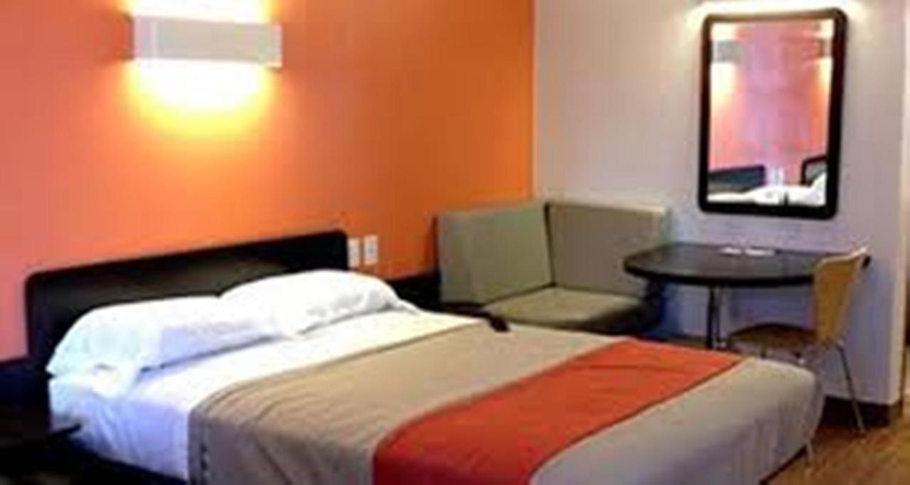 Motel 6-Brownsville, Tx North ภายนอก รูปภาพ